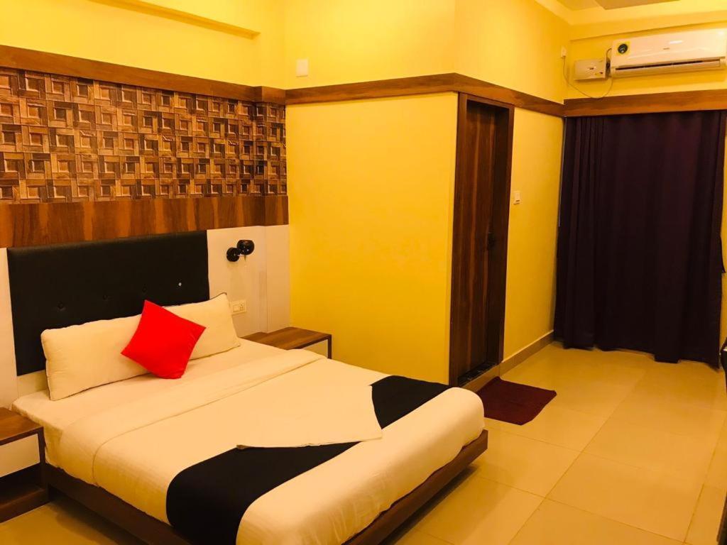 Hotel Keerthana Puttur Puttur  Exterior photo